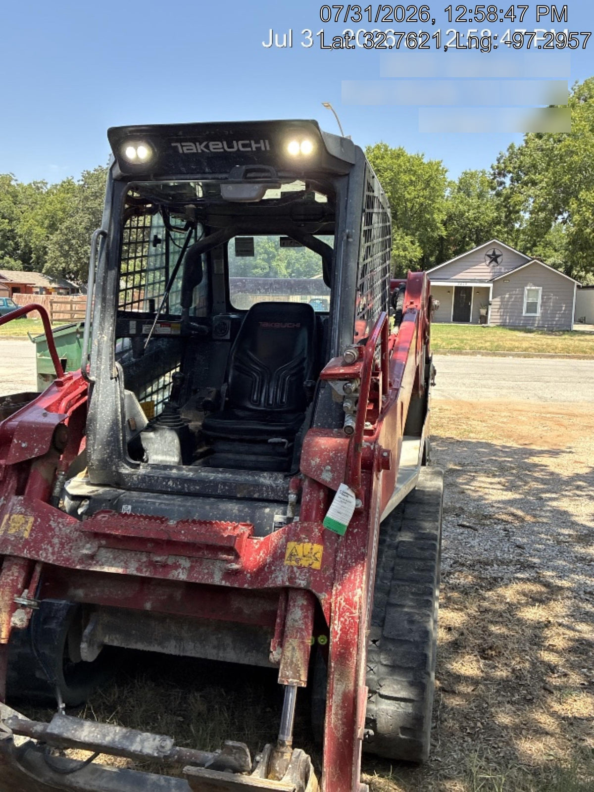 2023 TAKEUCHI TL10V2-CR