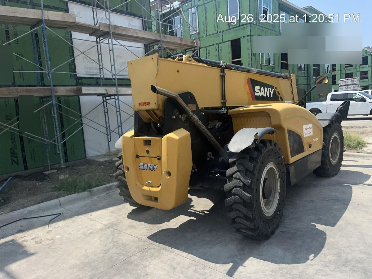 2021 SANY STH1056