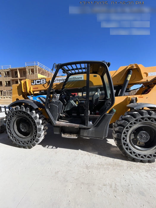 2020 JCB 509-42 Canopy, Solid Tires, Work Lights, Beacon, Aux Hydraulics, Back up Alarm, Lifting Eye, ES Decals