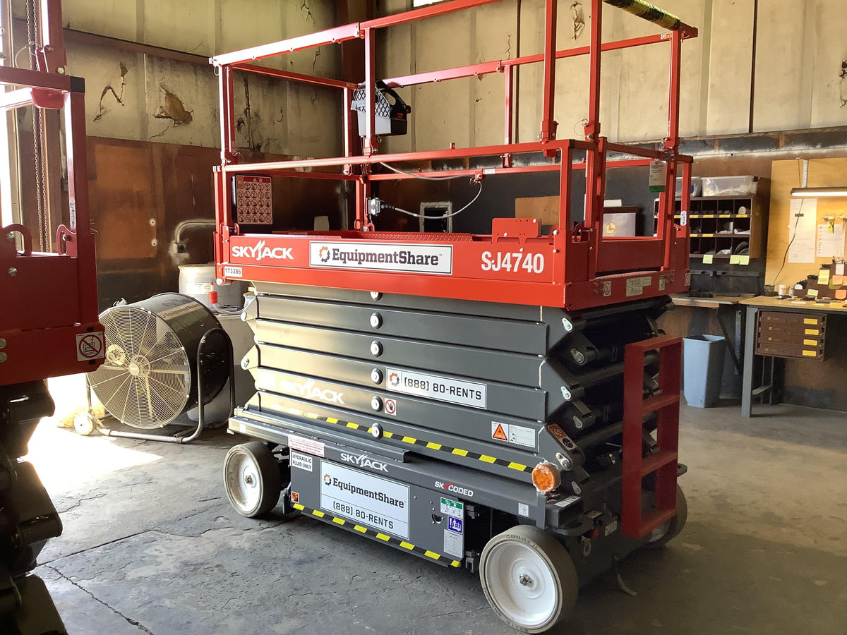 2021 SKYJACK SJ4740