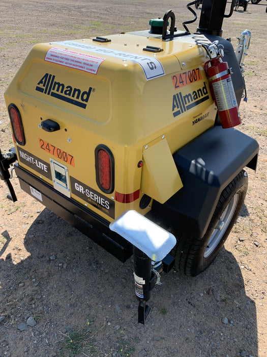 2022 Allmand NLV3GR (4) LED Light Fixture 350W, 23' Vertical Mast, 3kW Prime, Towable, ES Decals, T3