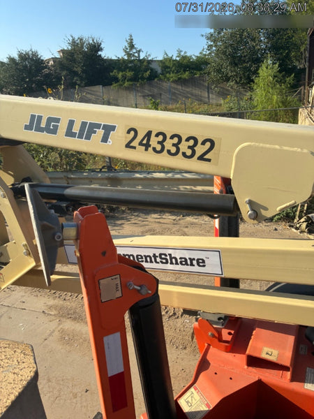2022 JLG T350