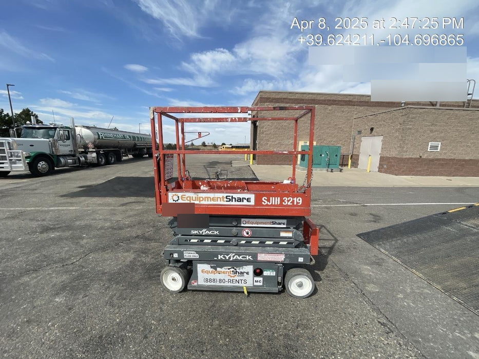 2018 SKYJACK SJIII-3219