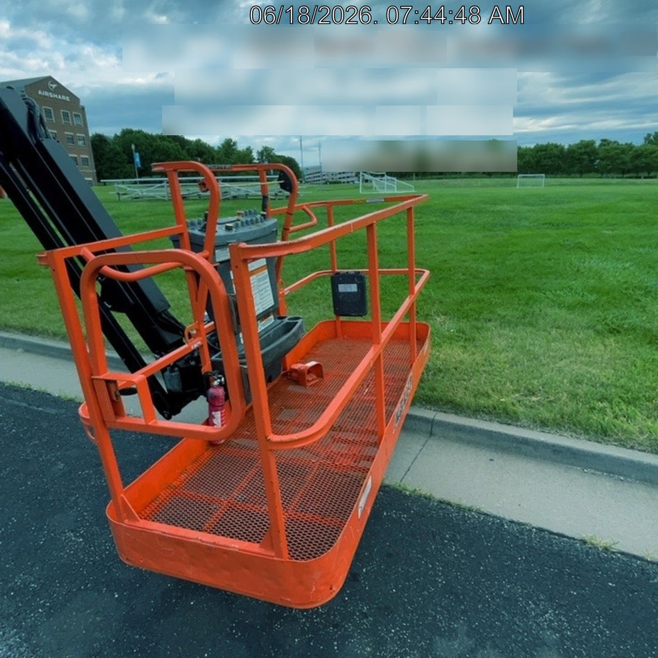 2024 JLG 860SJ