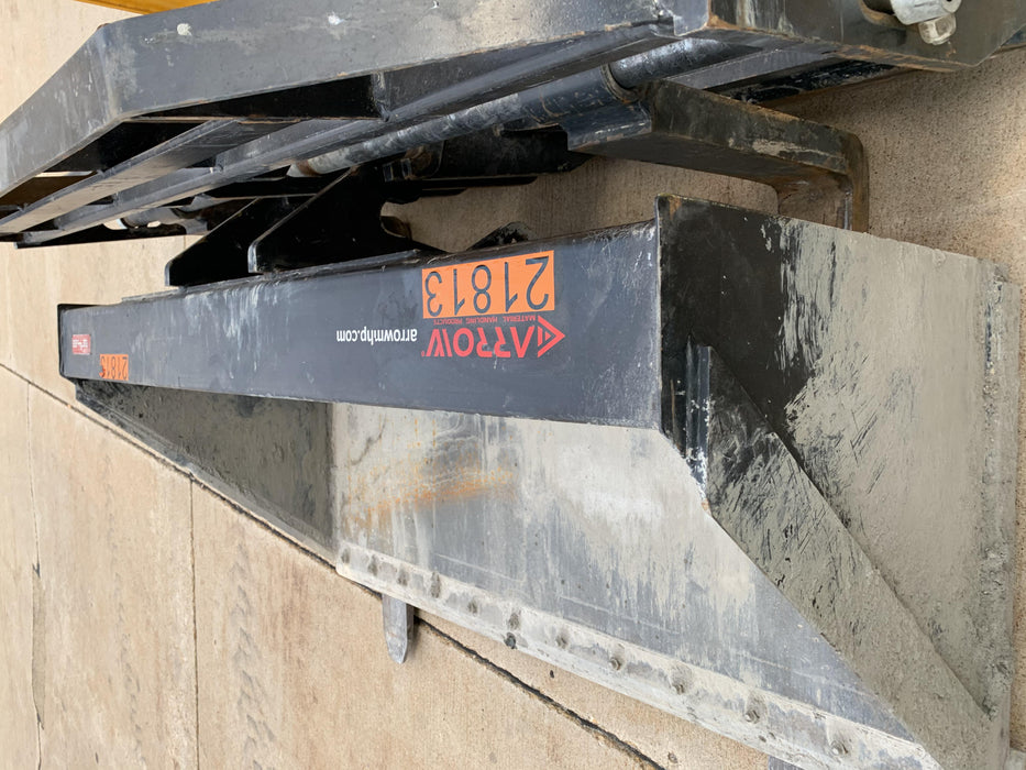 2019 ARROW MATERIAL HANDLING Telehandler Bucket Pin-On