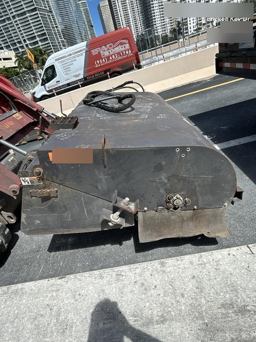 2019 PALADIN Sweepster SB72