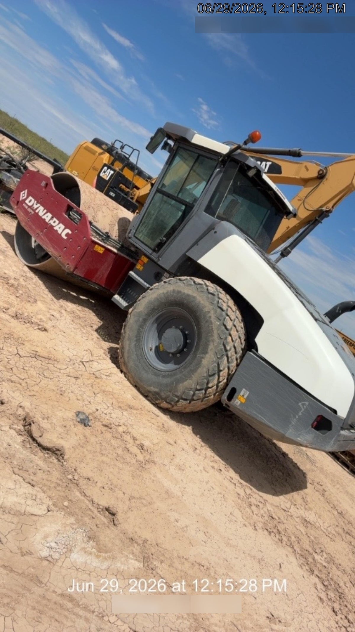2023 DYNAPAC CA2500D