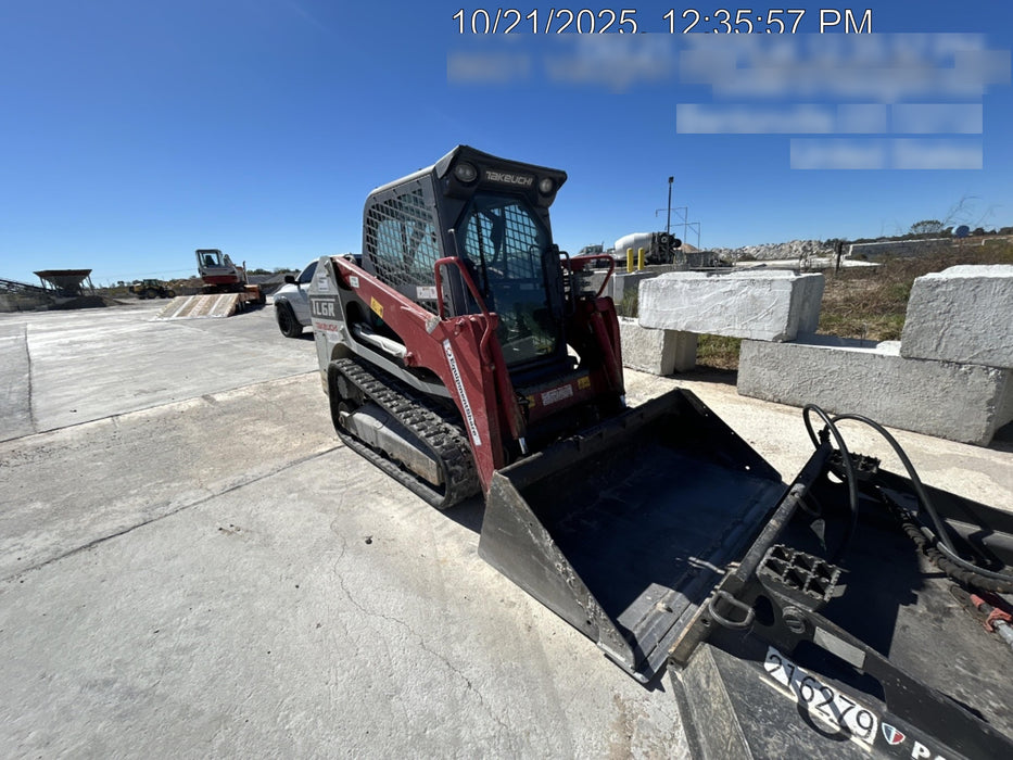 2022 TAKEUCHI TL6CR