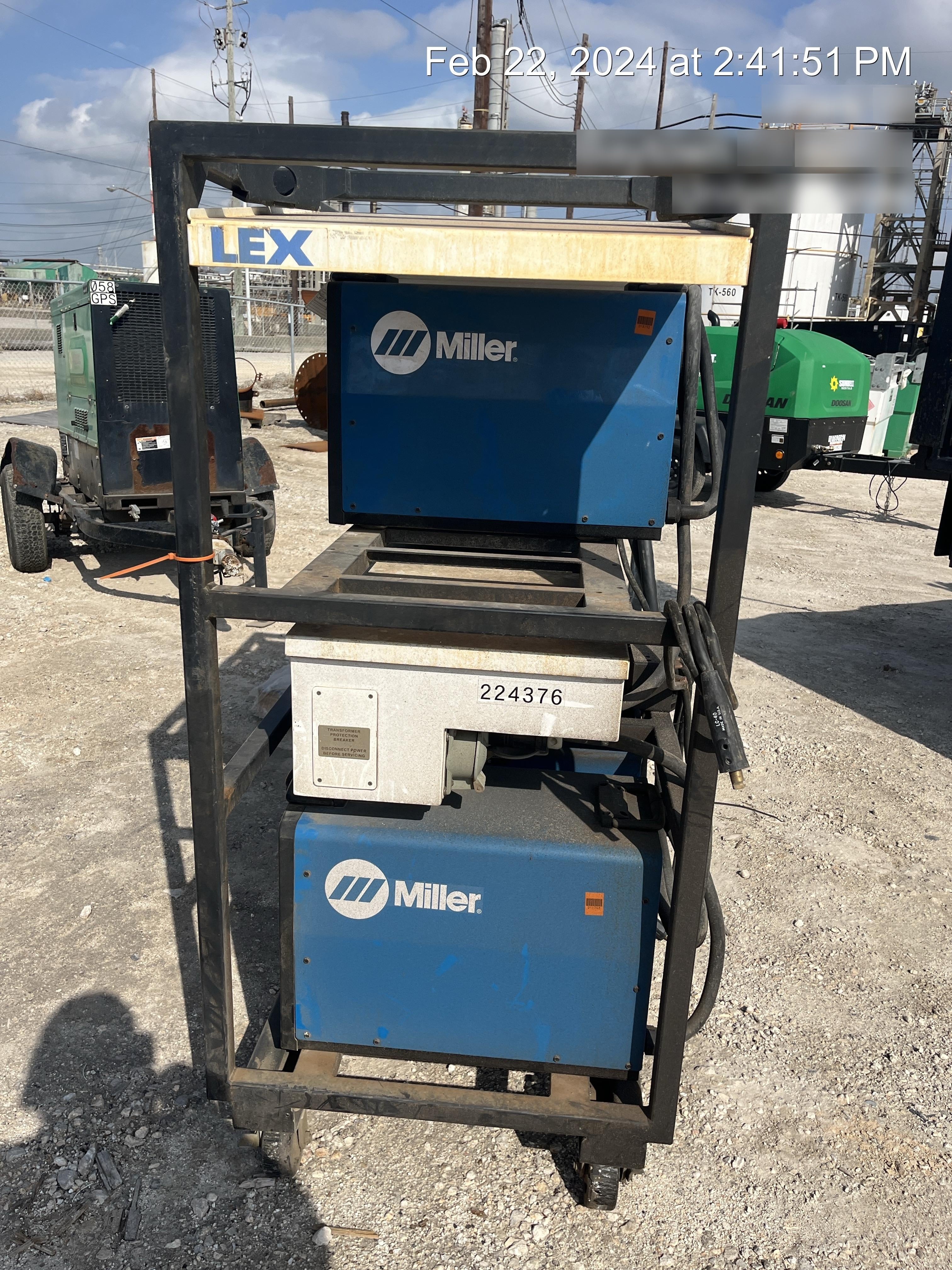 2021 MILLER ELECTRIC XMT 350
