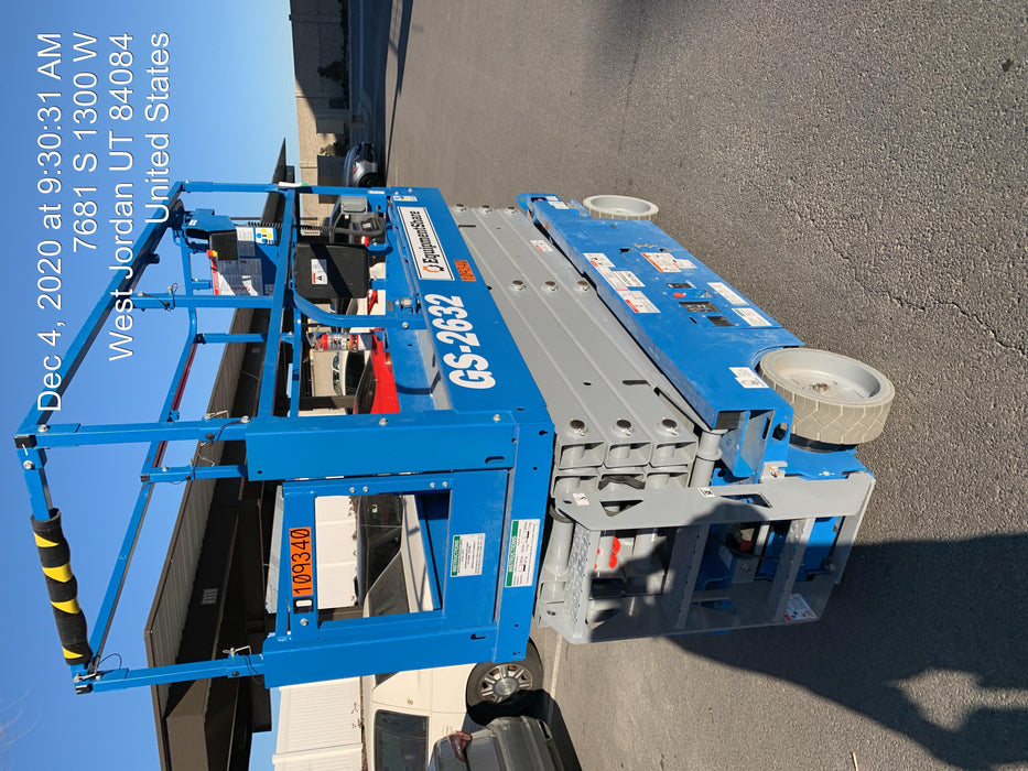 2020 Genie GS-2632 Solid NM Tires, Folding Rails with Half-Height Swing Gate, Beacon