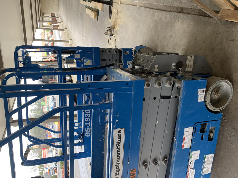 2019 Genie GS-1930 Fixed Rails with Chain Entry