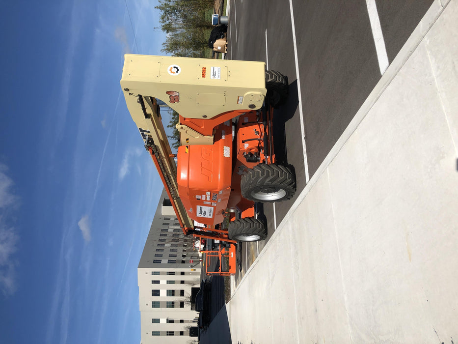 2020 JLG 800AJ