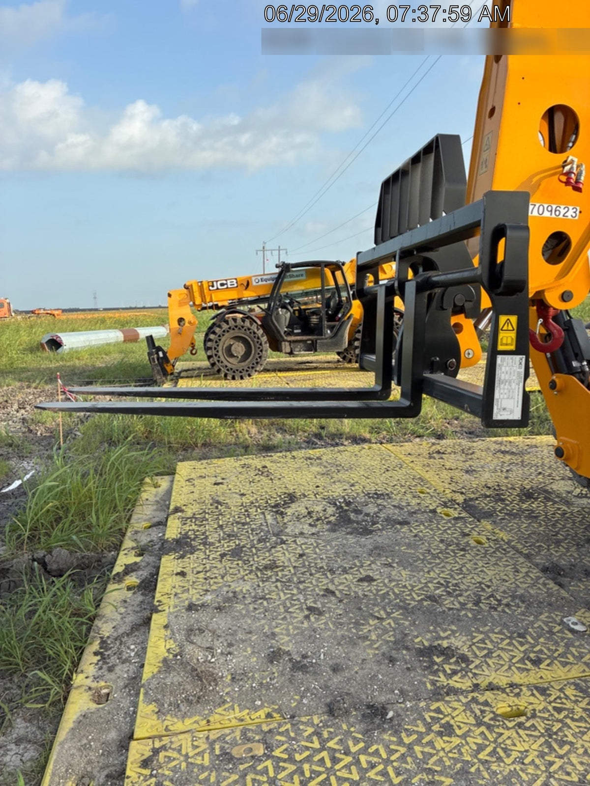 2026 JCB 510-56