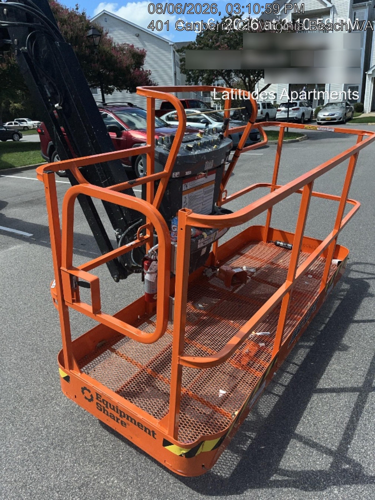 2025 JLG 660SJ