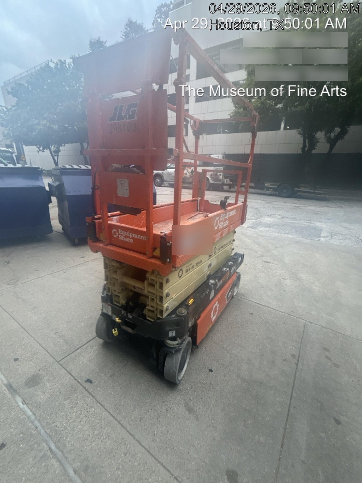 2023 JLG ES1932