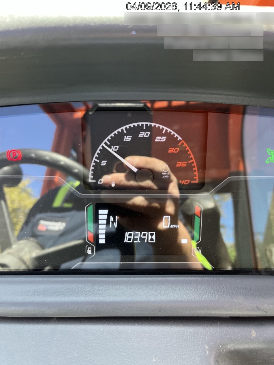 2025 JLG 519