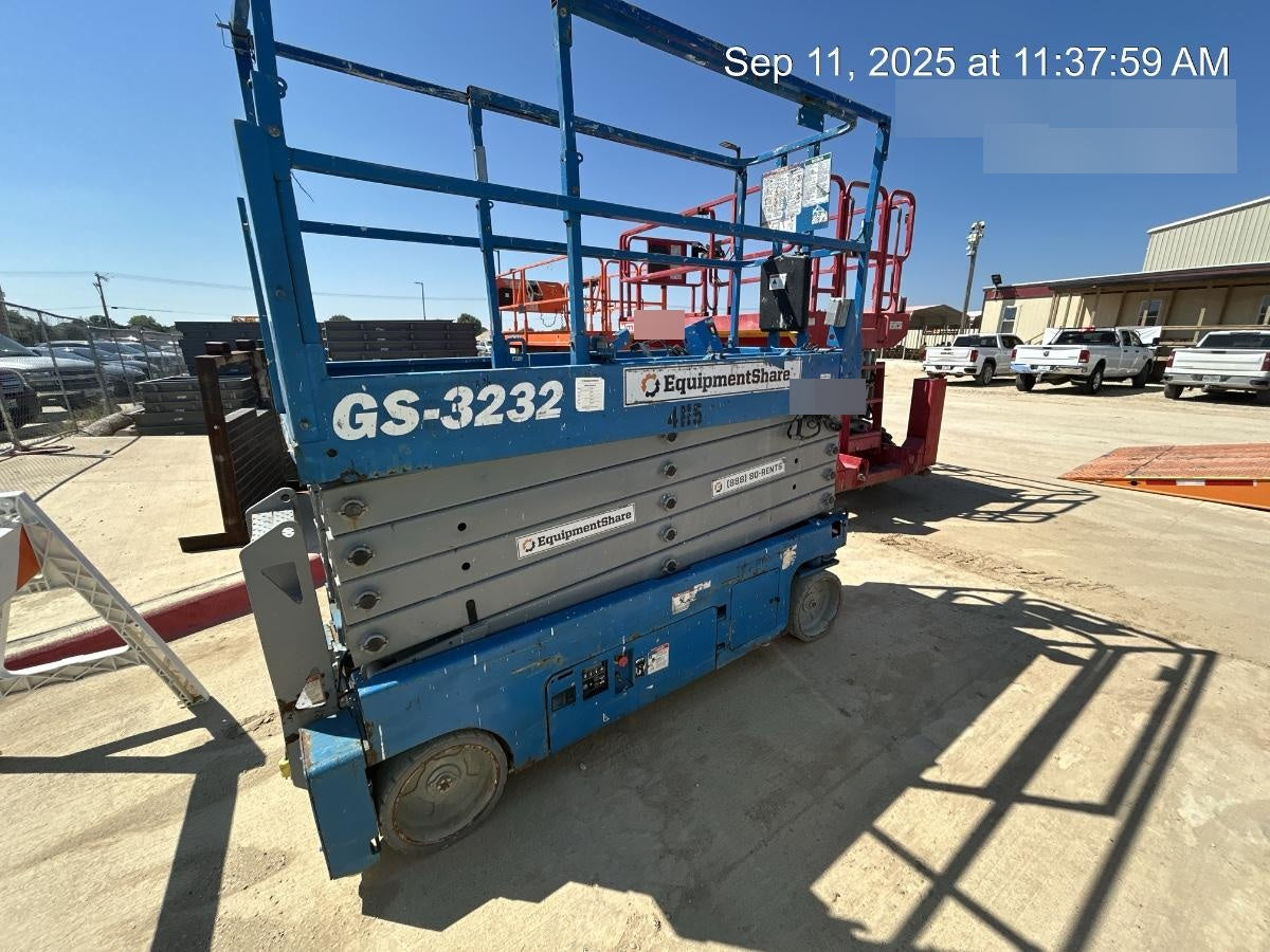 2017 Genie GS-3232 Genie GS3232