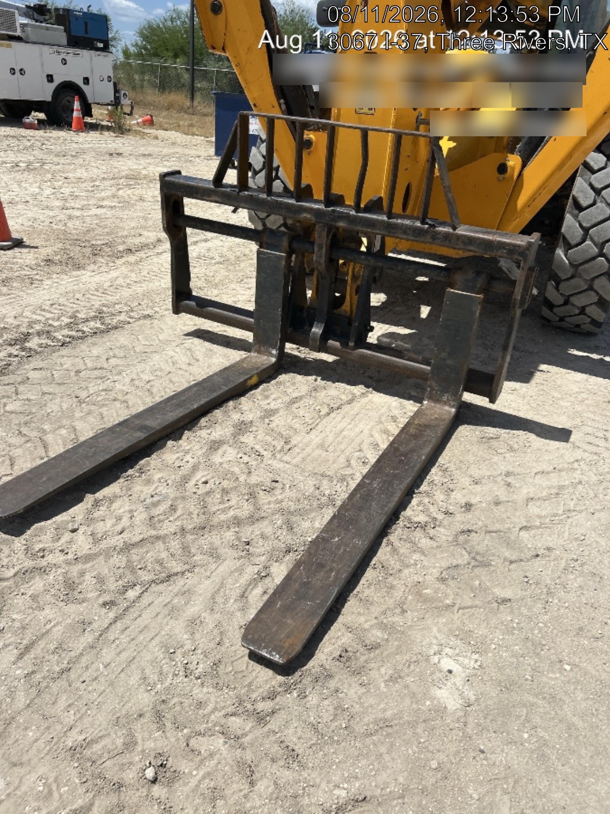2025 JCB 512-56