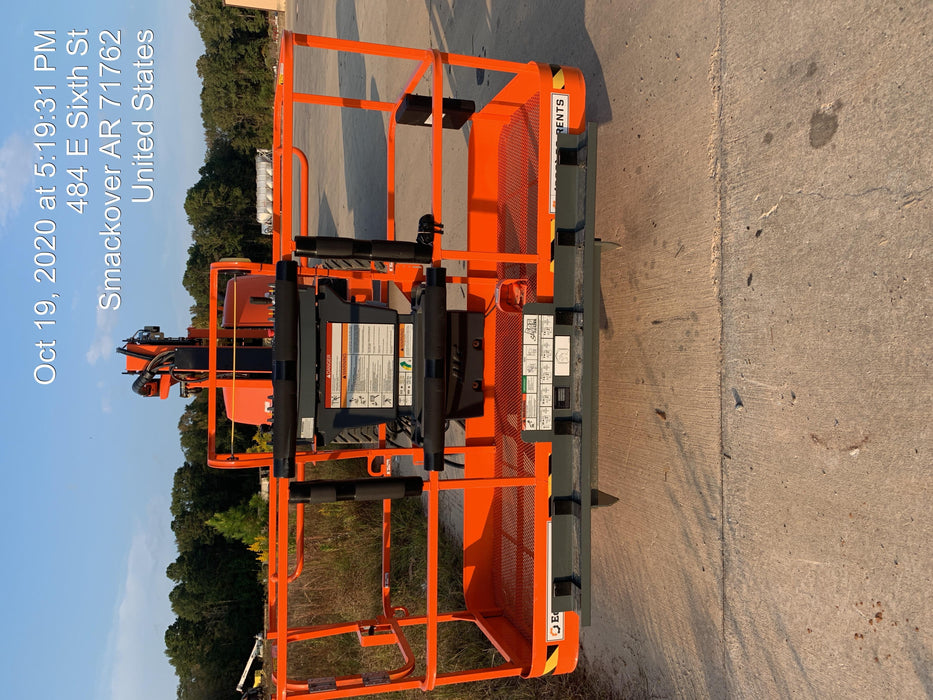2020 JLG 660SJ