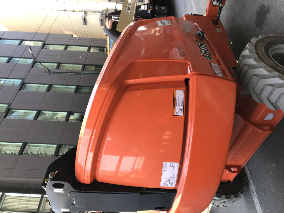 2019 JLG 460SJ