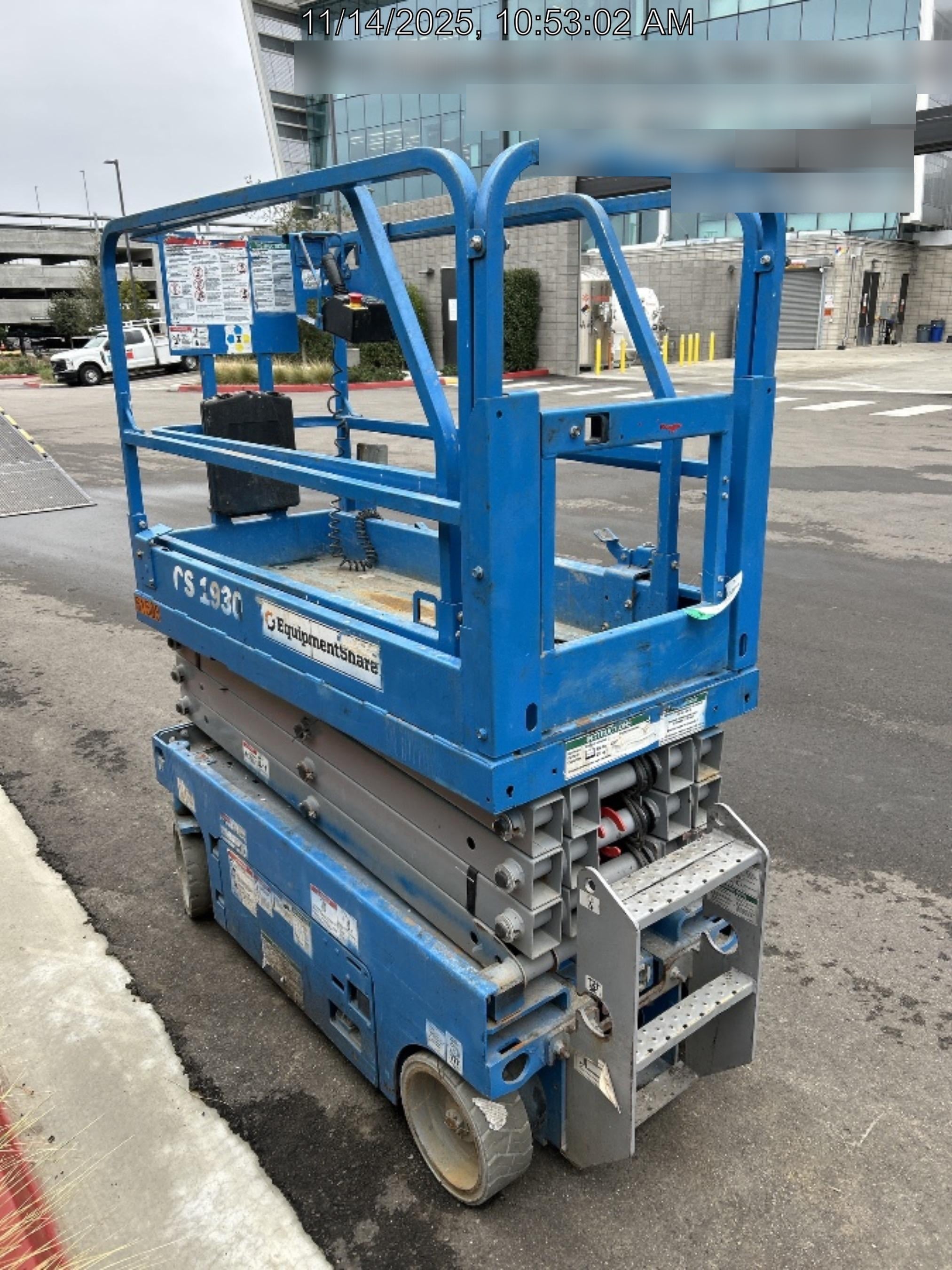 2020 Genie GS-1930 Solid Non Marking Tires, Beacon, Folding rails with half height swing gate