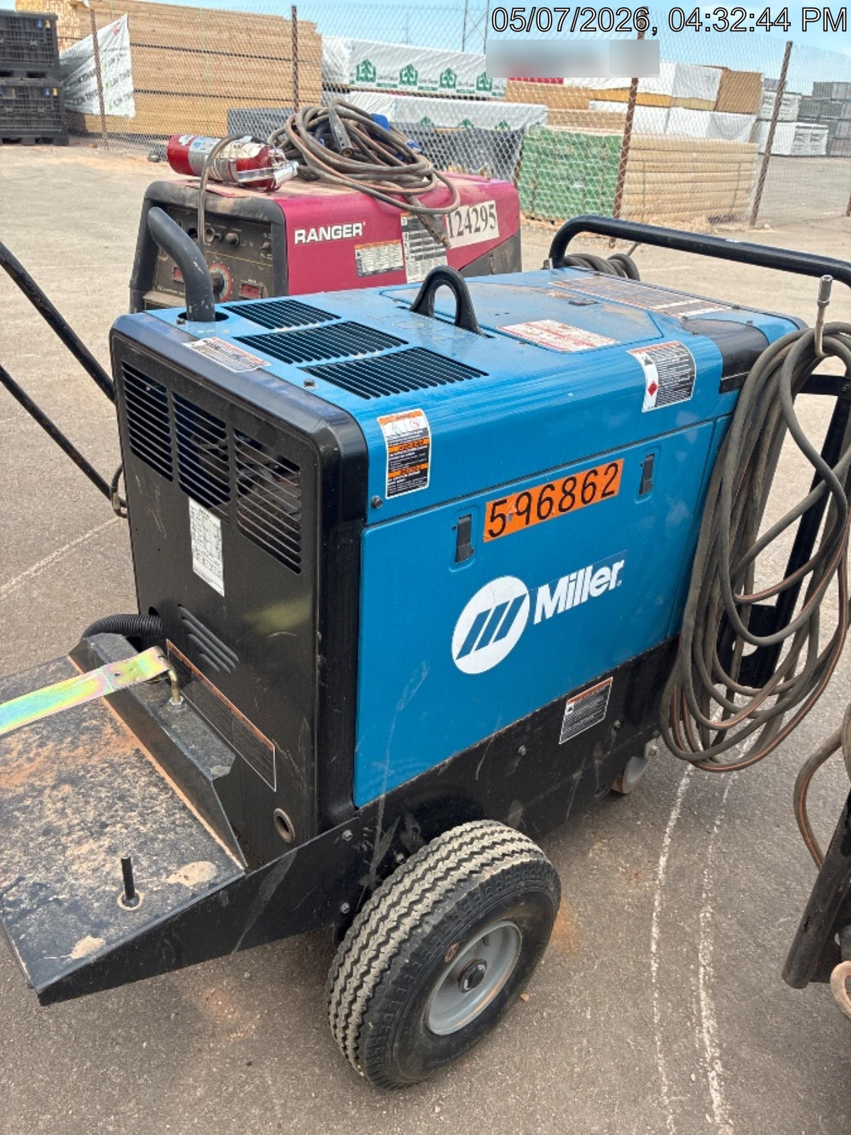 2025 MILLER ELECTRIC Bobcat 265 LP