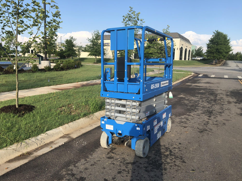 2020 Genie GS-1930 Solid Non Marking Tires, Beacon, Folding rails with half height swing gate