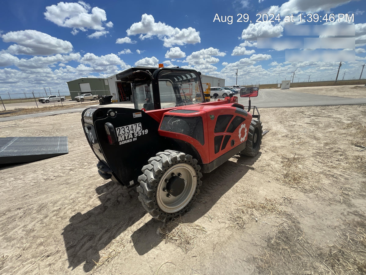 2022 MANITOU MTA5519