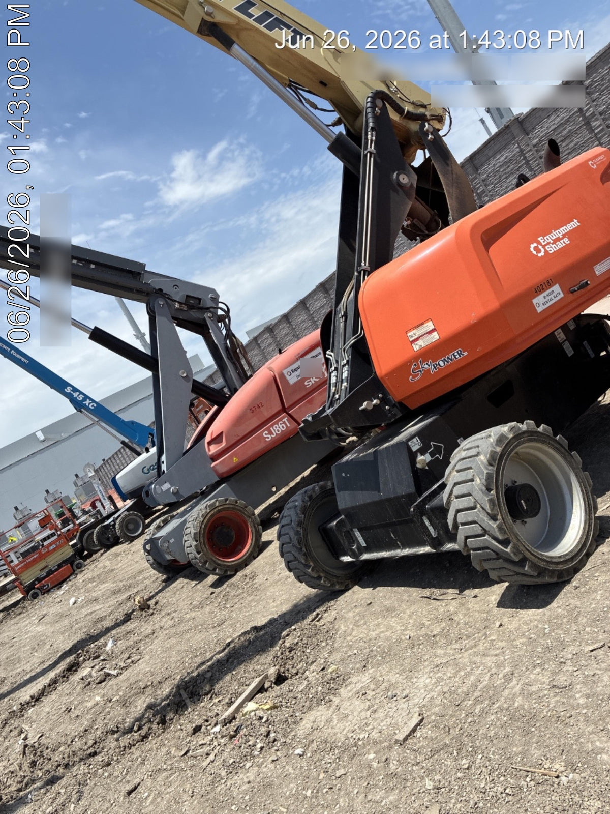 2024 JLG 660SJ