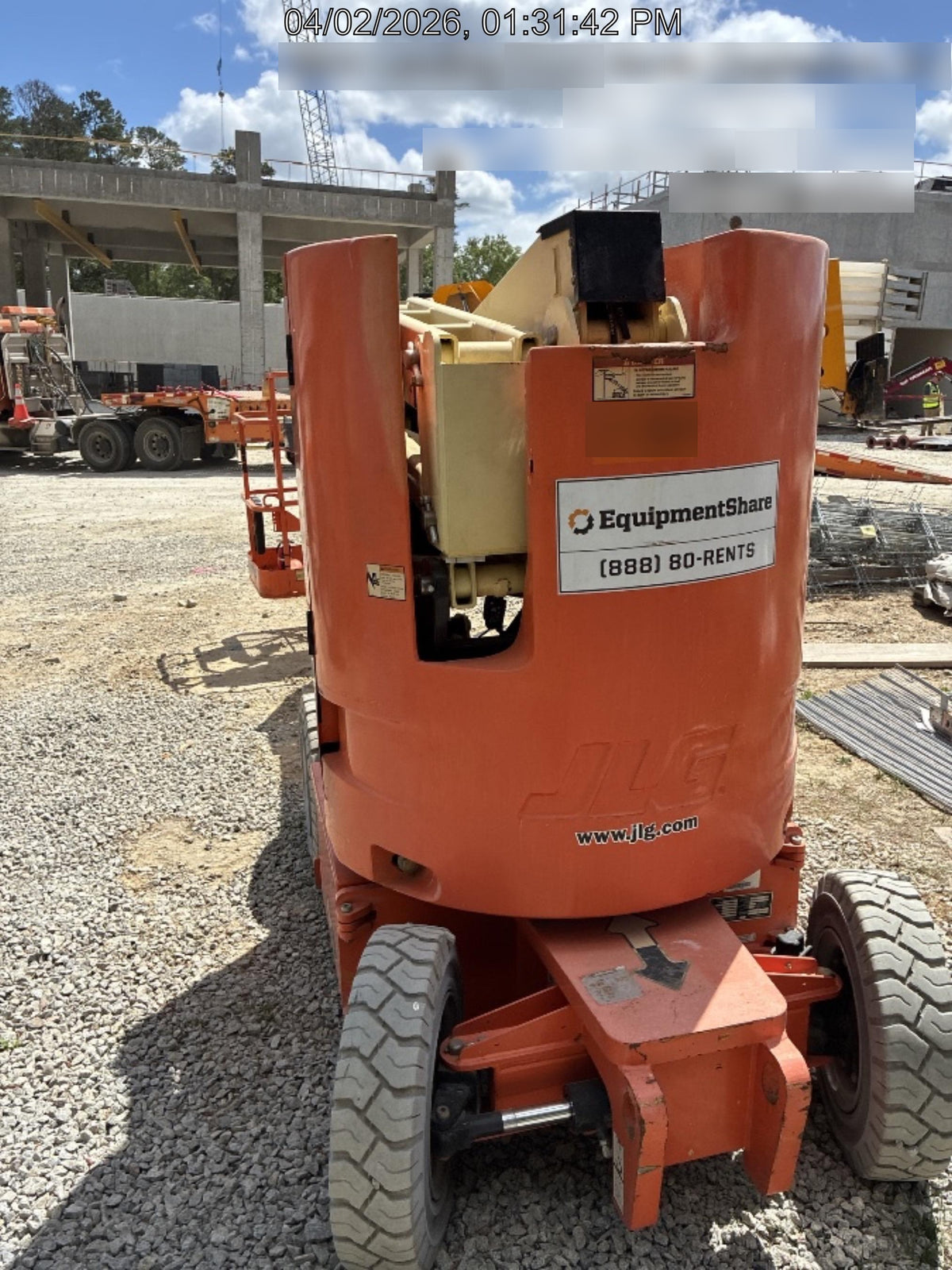 2019 JLG E300AJP