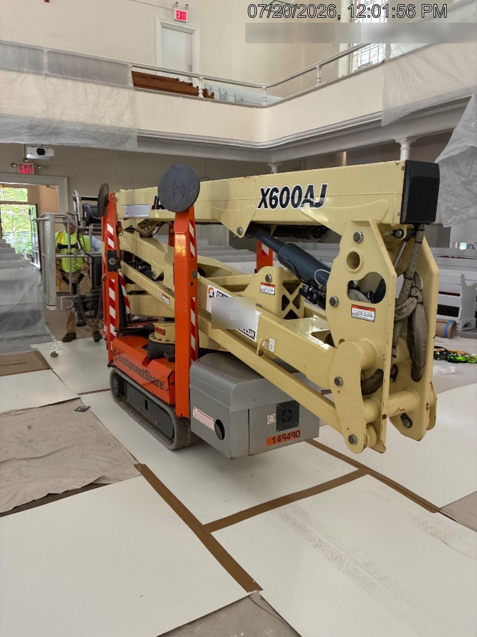 2021 JLG X600AJ