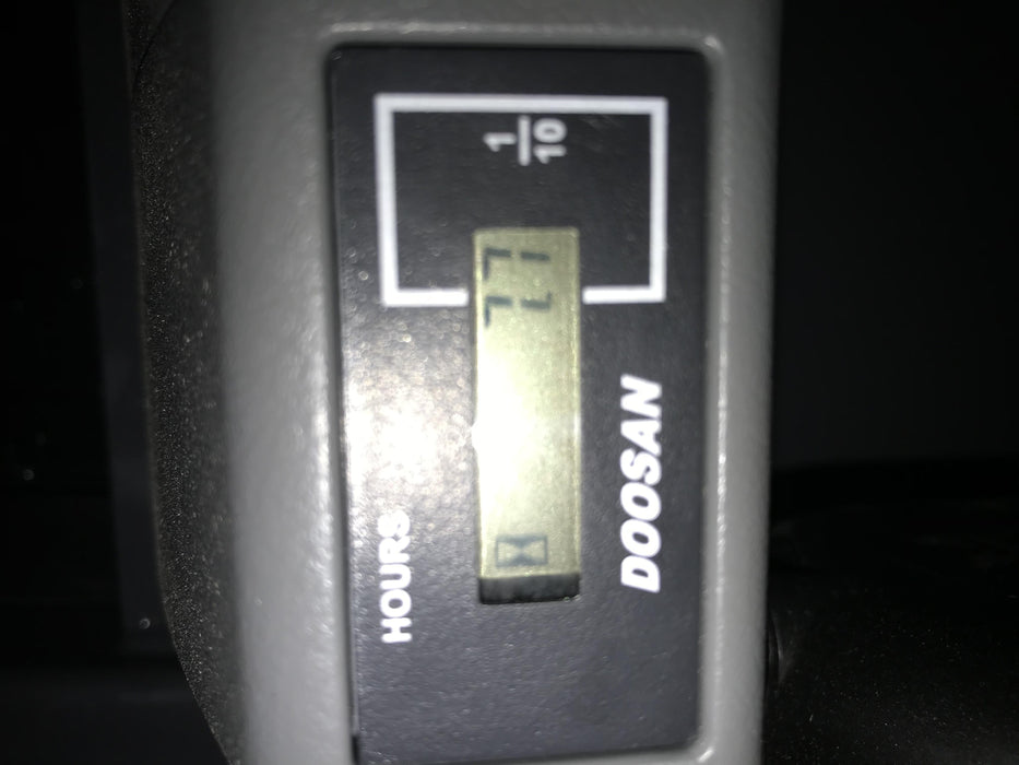 2020 Doosan DX85R-3 Cab/Heat/AC