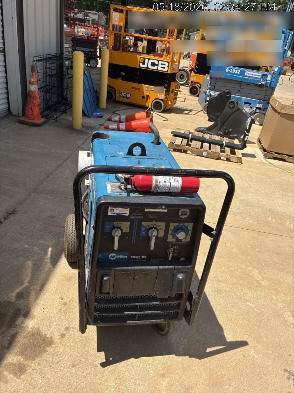 2019 MILLER ELECTRIC Bobcat 250 - Propane