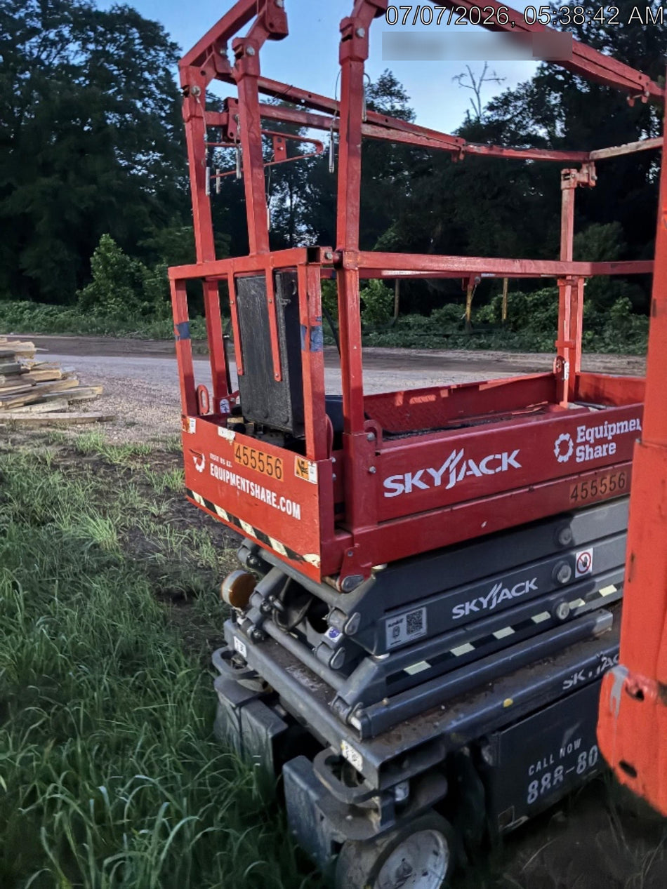 2024 Skyjack SJ3219 Electric Drive, Sld NM Tires, DBcns, RFRails, Power to Platform, T3 + Access Control