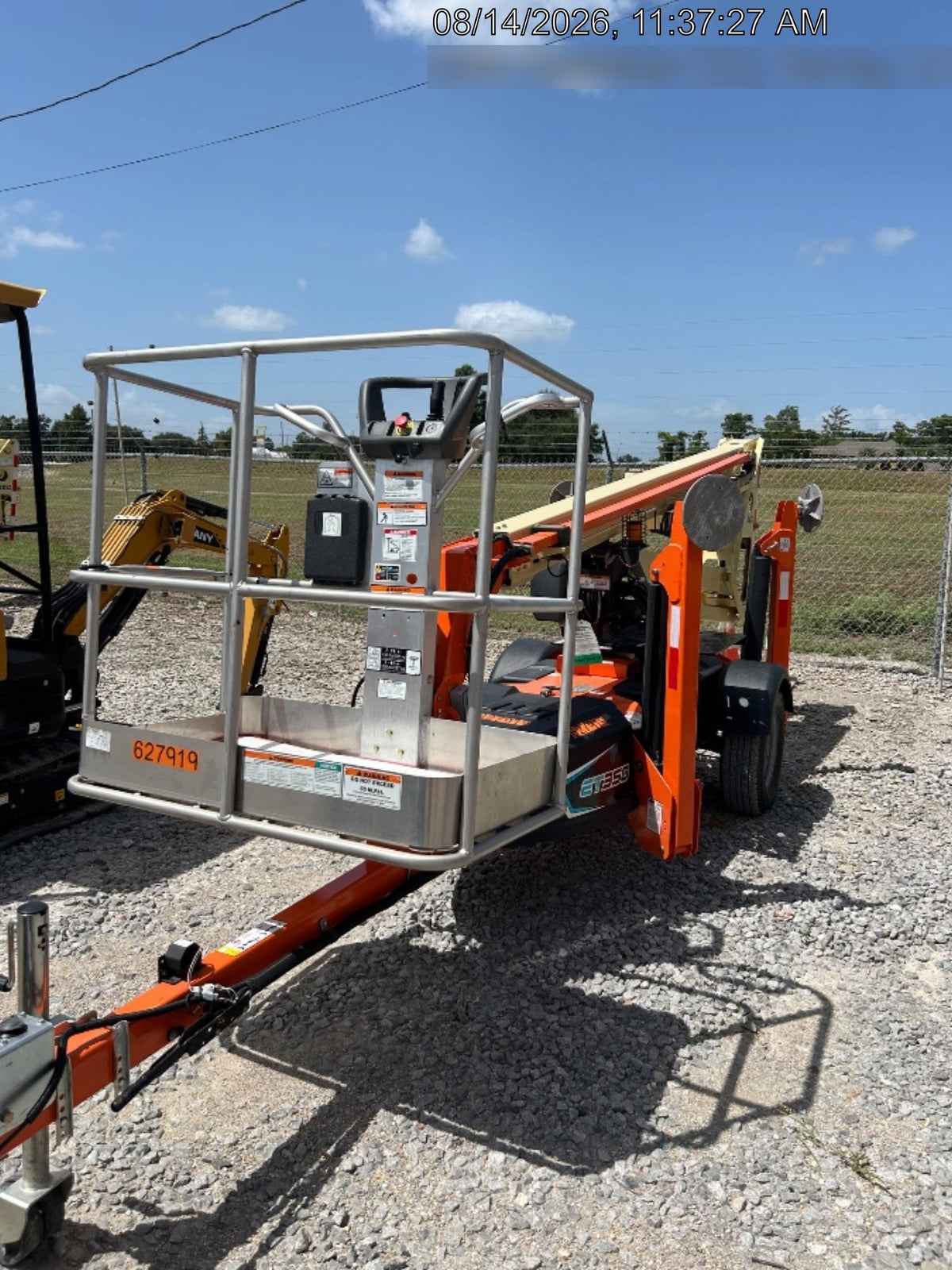 2025 JLG ET350