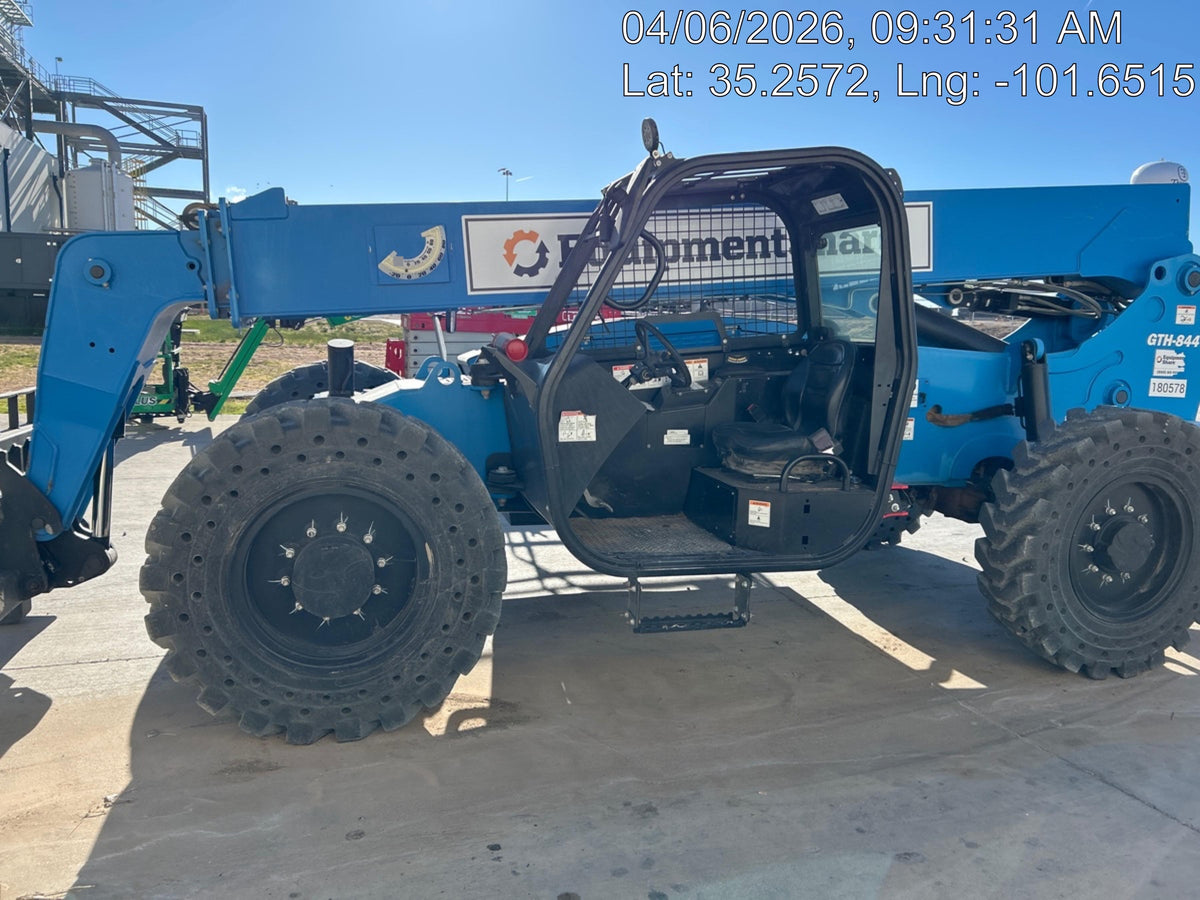 2021 GENIE GTH-844