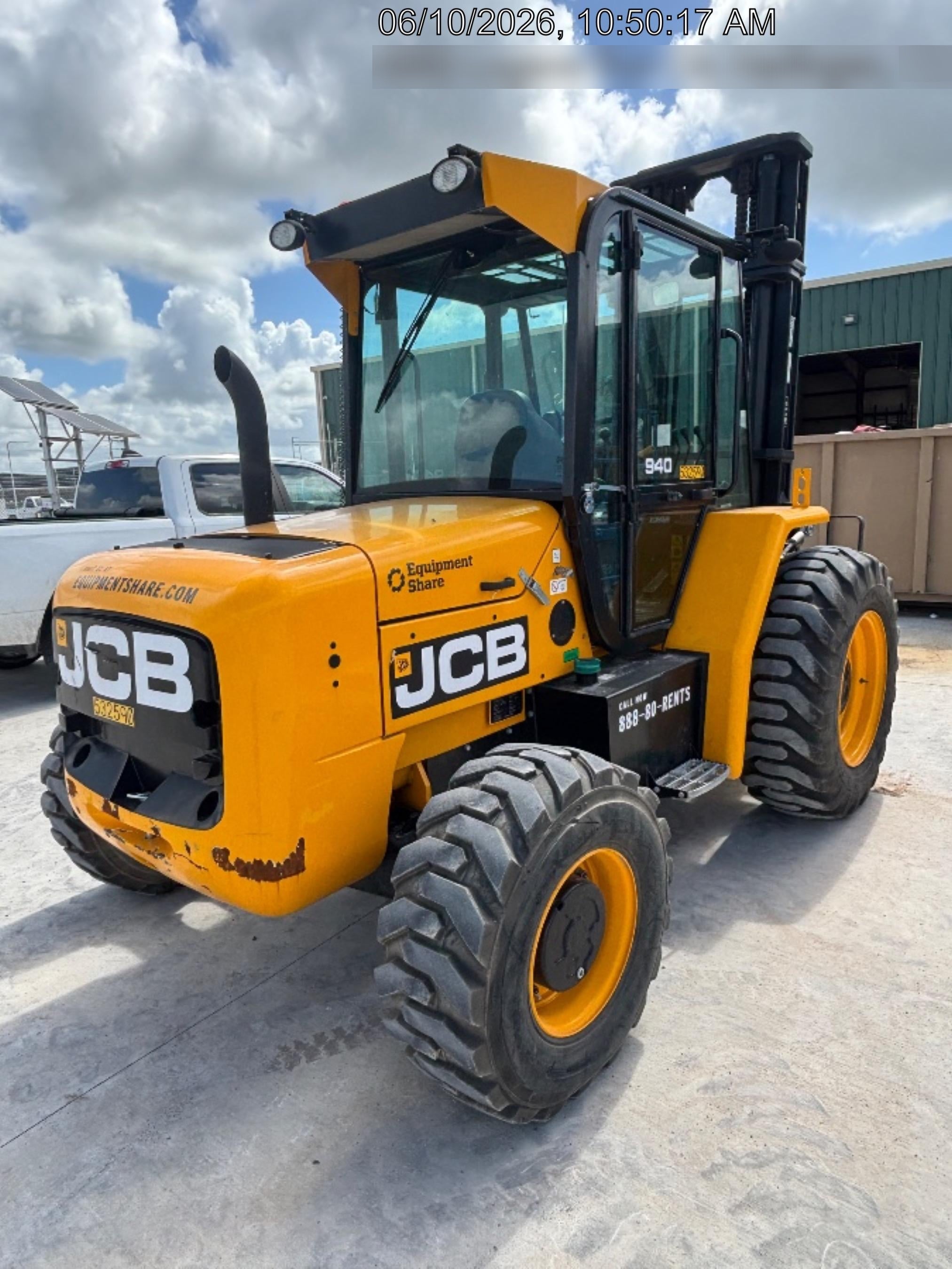 2025 JCB 940-4