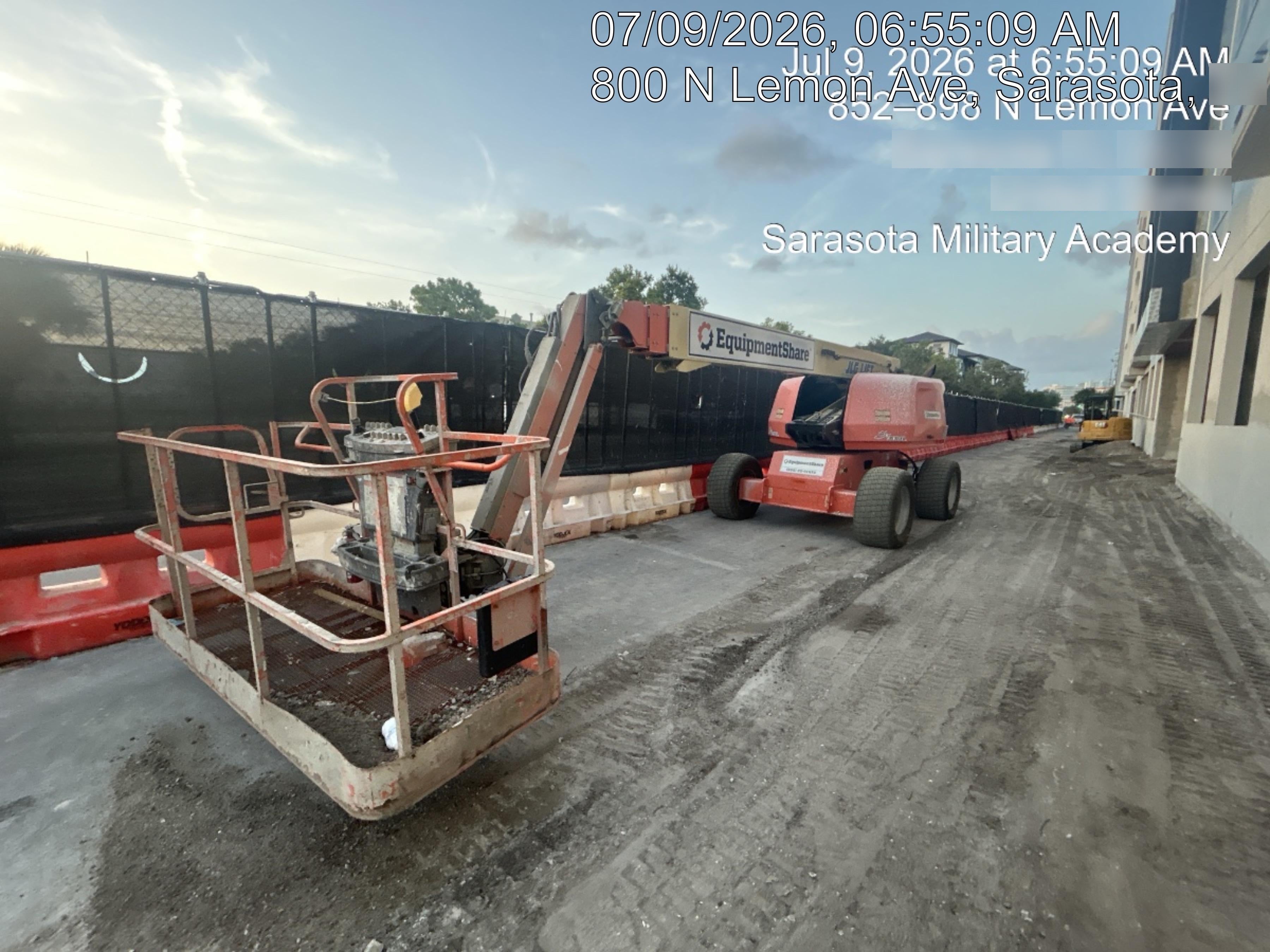 2021 JLG 660SJ
