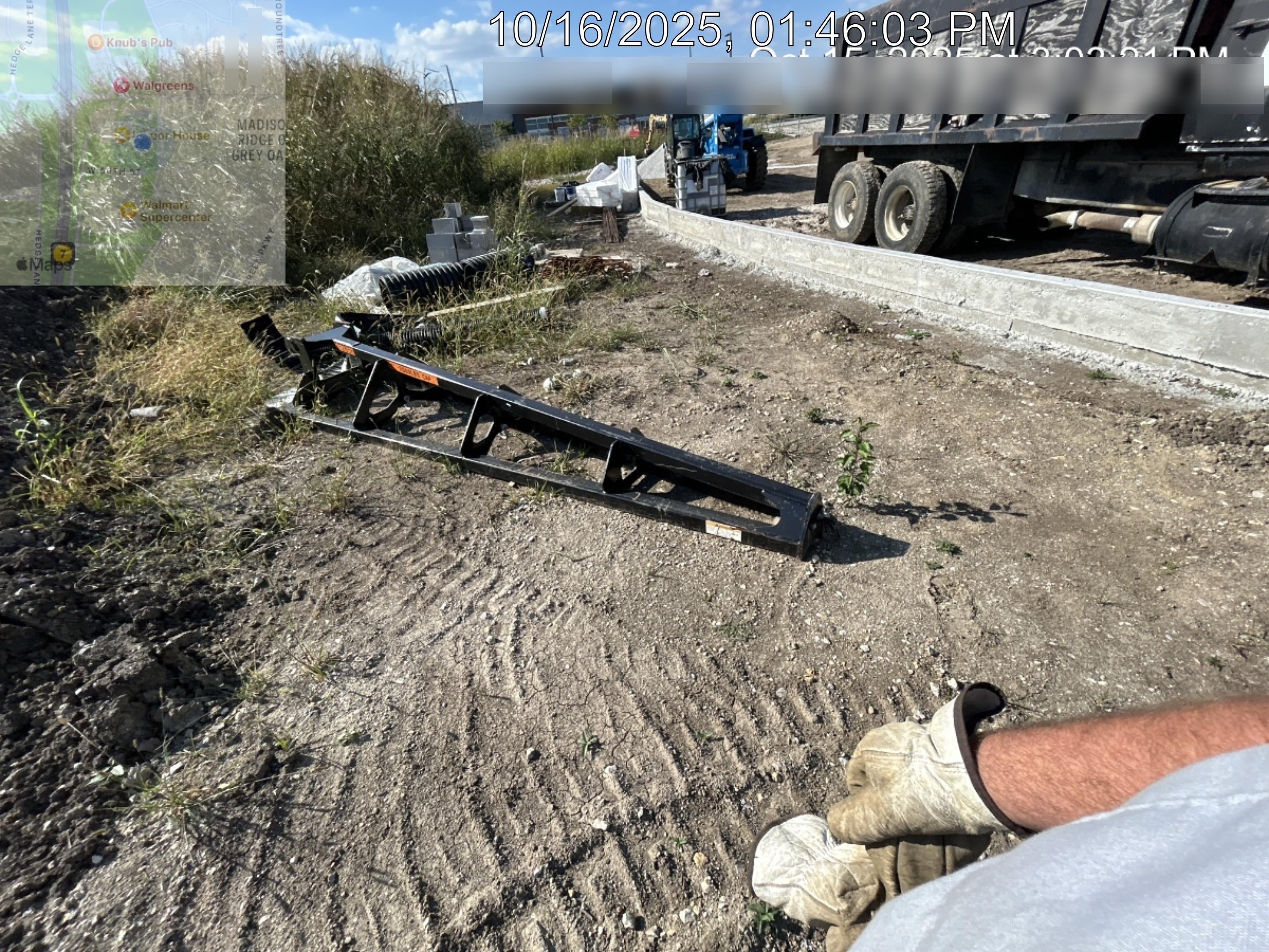 2023 JLG 1001275853