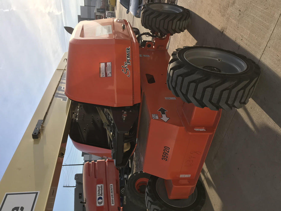 2019 JLG 660SJ