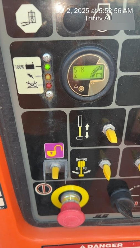 2019 JLG E450AJ