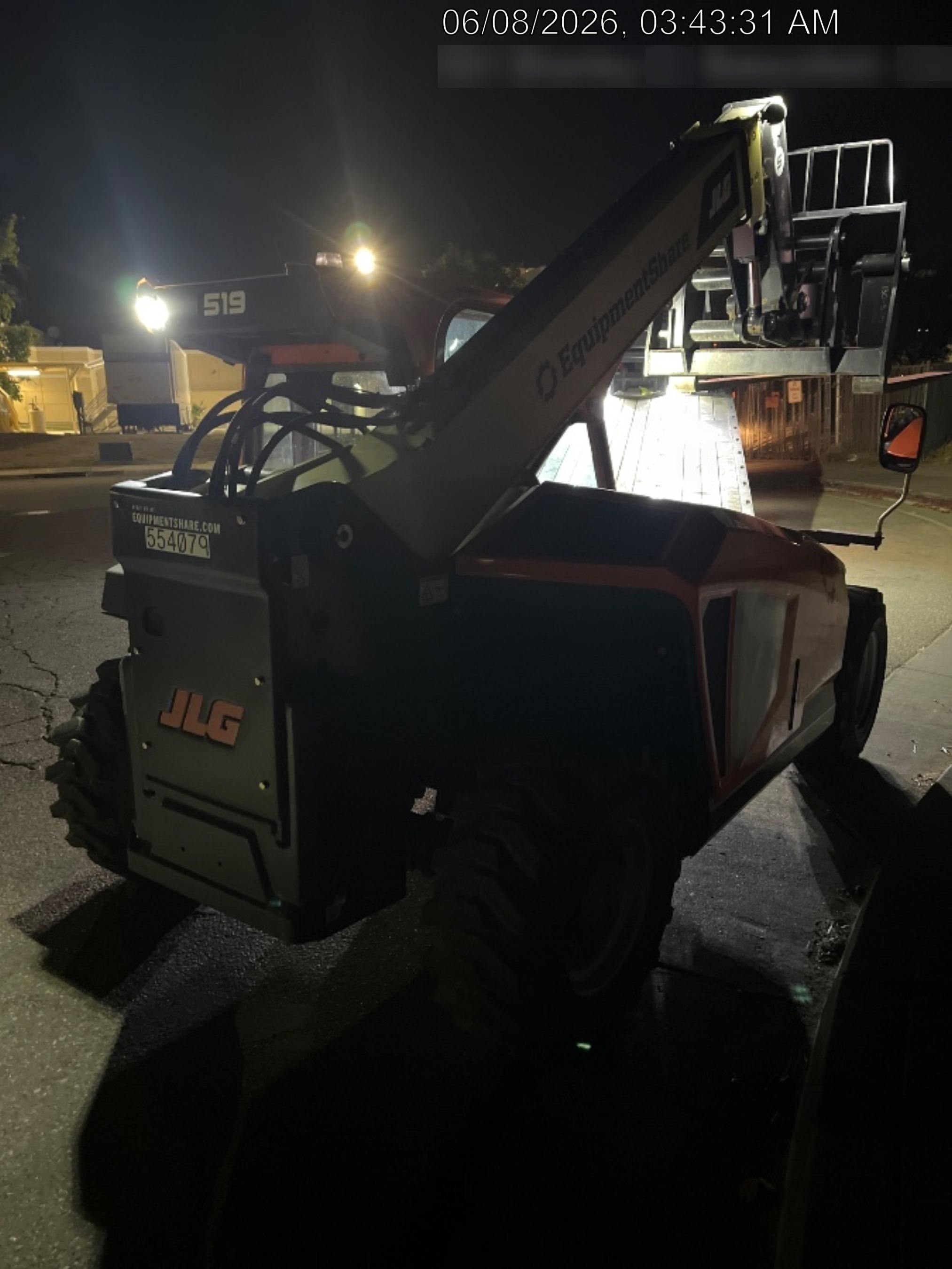 2025 JLG 519