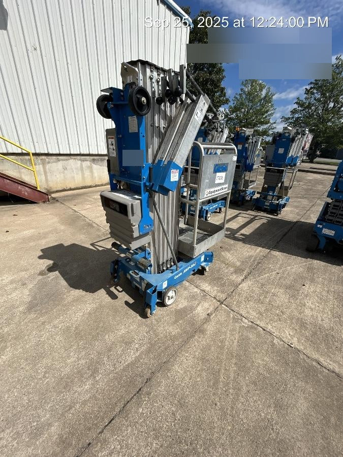 2018 GENIE AWP-30S