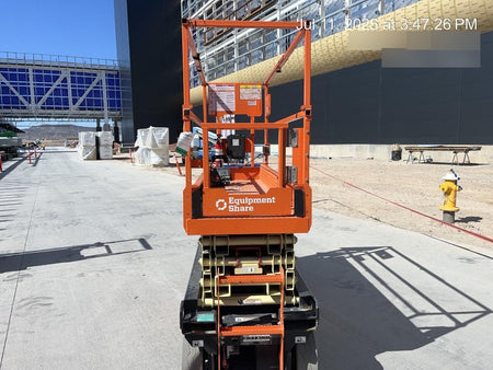 2022 JLG ES2632