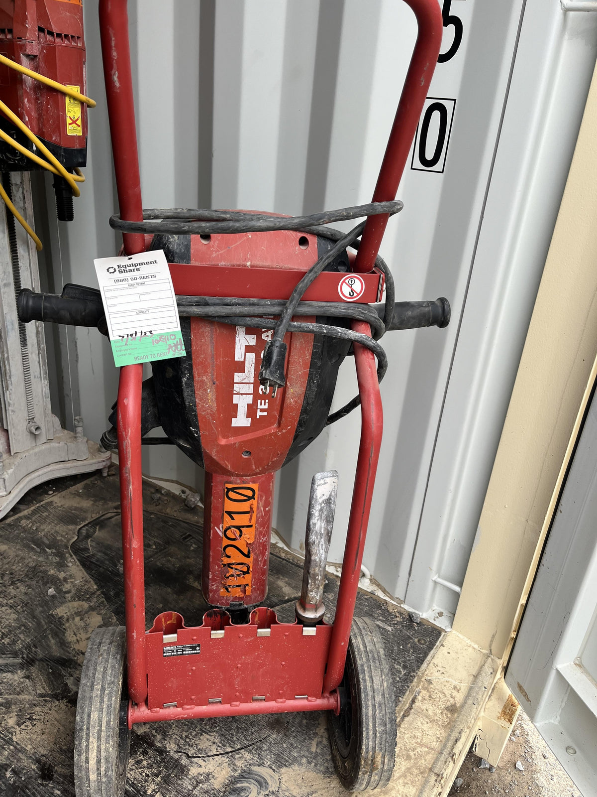 2020 HILTI TE 3000-AVR