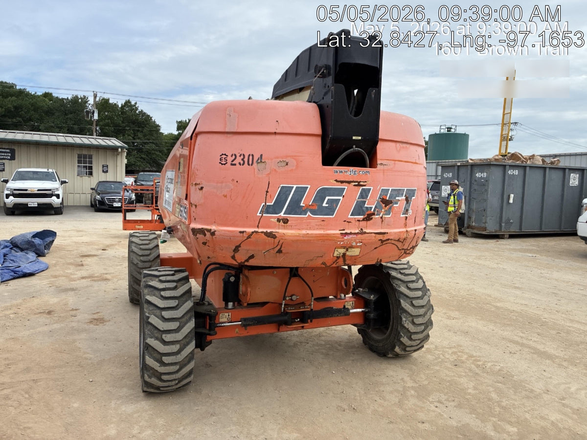2016 JLG 660SJ