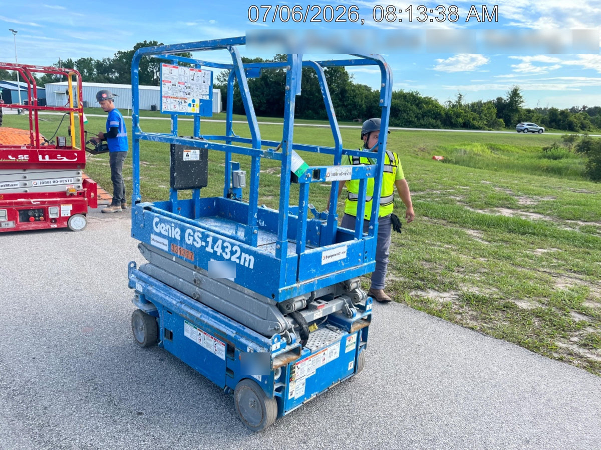 2023 GENIE GS-1432