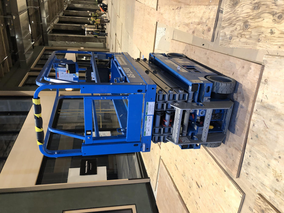 2019 Genie GS-1930 Half Height Swing Gate, 800W Inverter