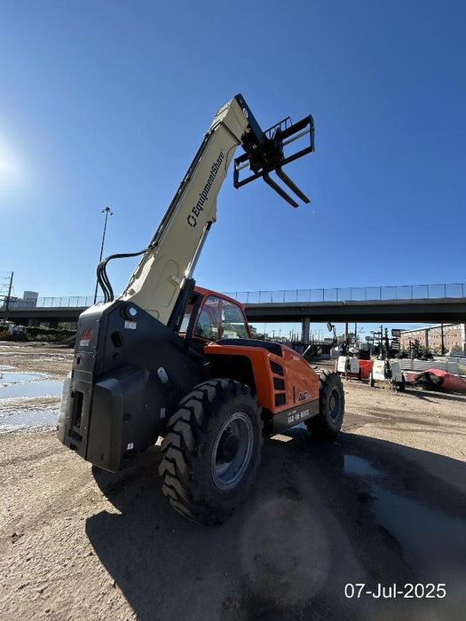 2025 JLG 1732