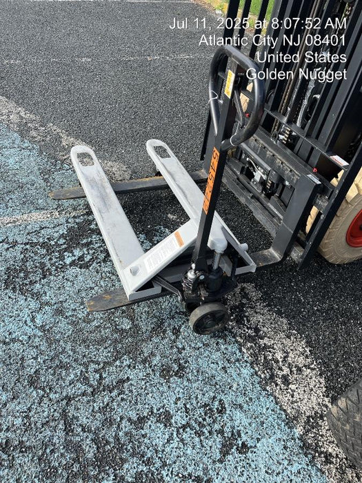 2025 STRONGWAY 4400 lb Pallet Jack